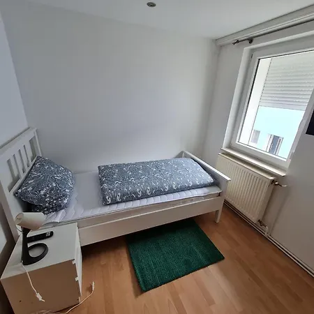 Ferienhaus-in-magdeburg-fermersleben-fuer-bis-zu-7-pers Hébergement de vacances *